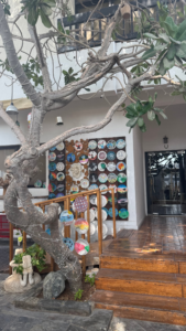 The-Art-House-Cafe-Exit-Art-Studio-made-by-group-3